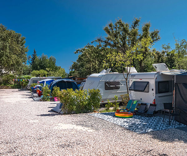 Campasun : Emplacements Camping Sanary