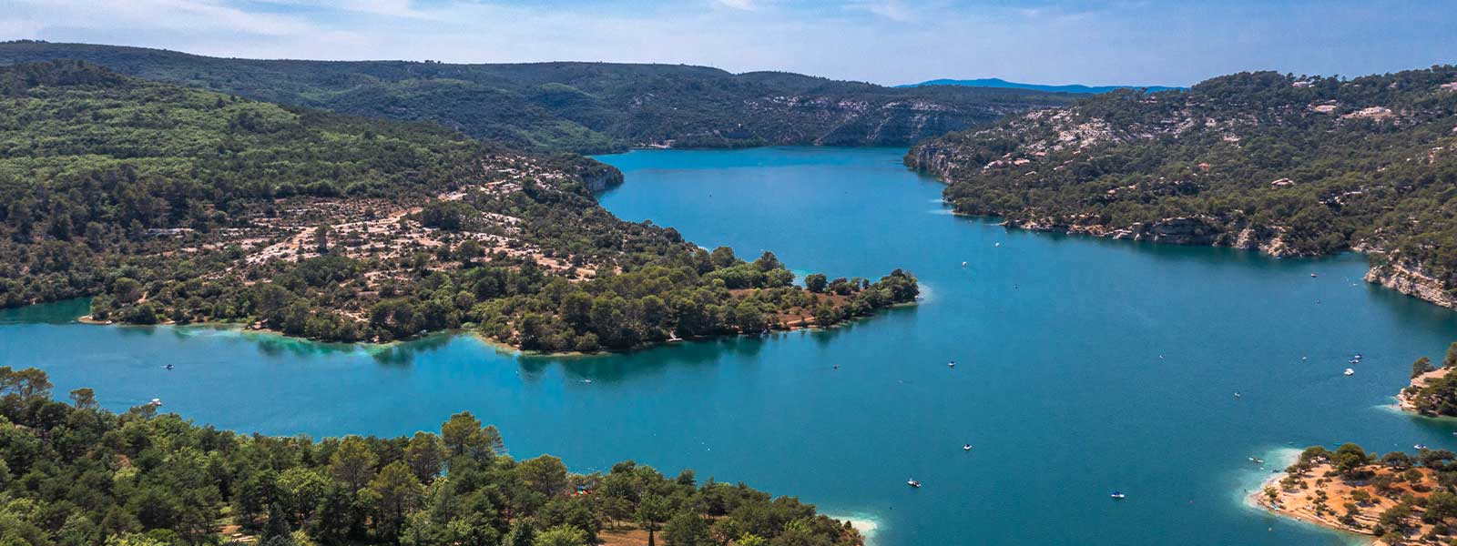 CAMPASUN - Découvrez le Lac Esparron de Verdon : un coin de paradis au cœur du Verdon